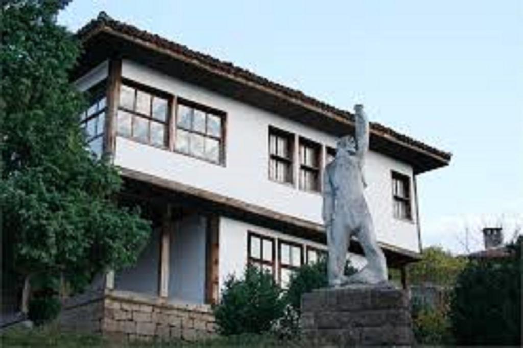 Geto Apartment Belogradchik Eksteriør billede