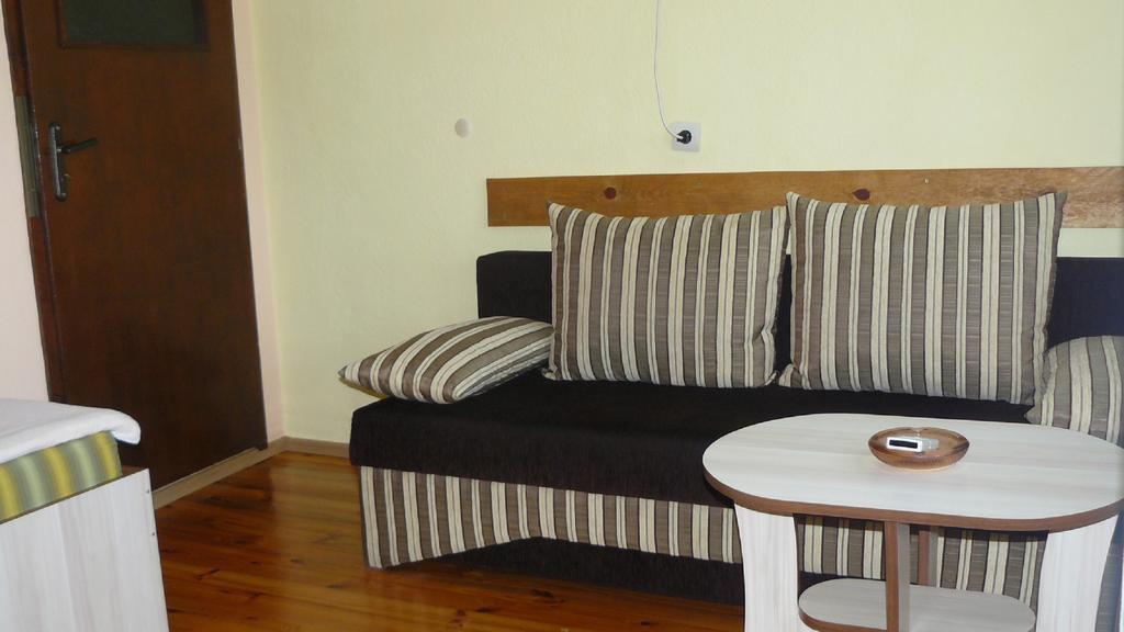 Geto Apartment Belogradchik Eksteriør billede